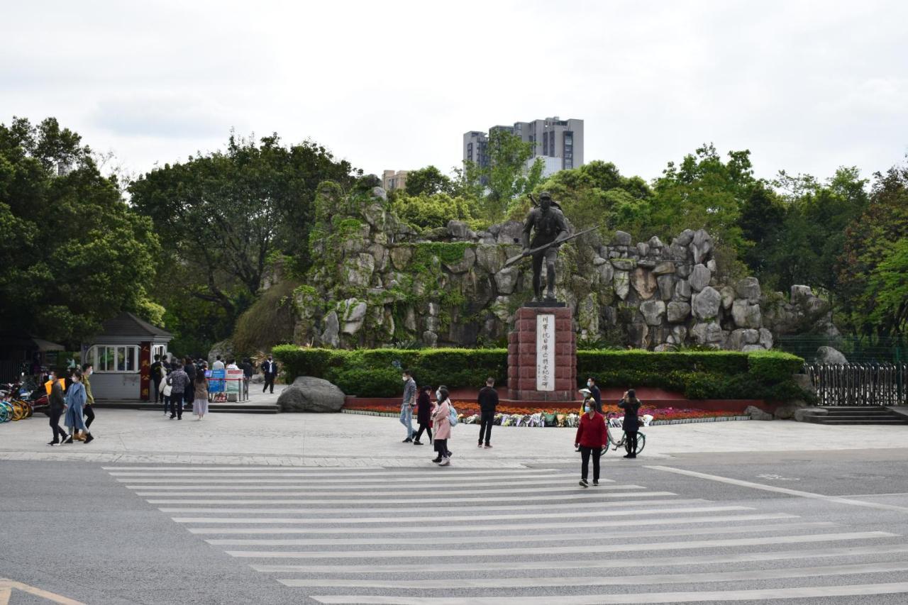 成都 探索西部客栈旅舍 外观 照片
